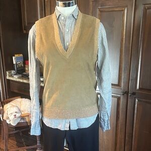 Vintage Sz M Men's Tan 100% Wool Sweater Vest GVC